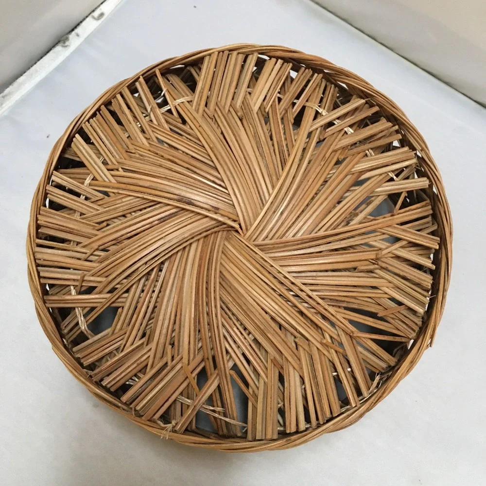 Wicker Basket Decor 8.5in Brown Round Woven Split Wood Handcrafted Cottagecore